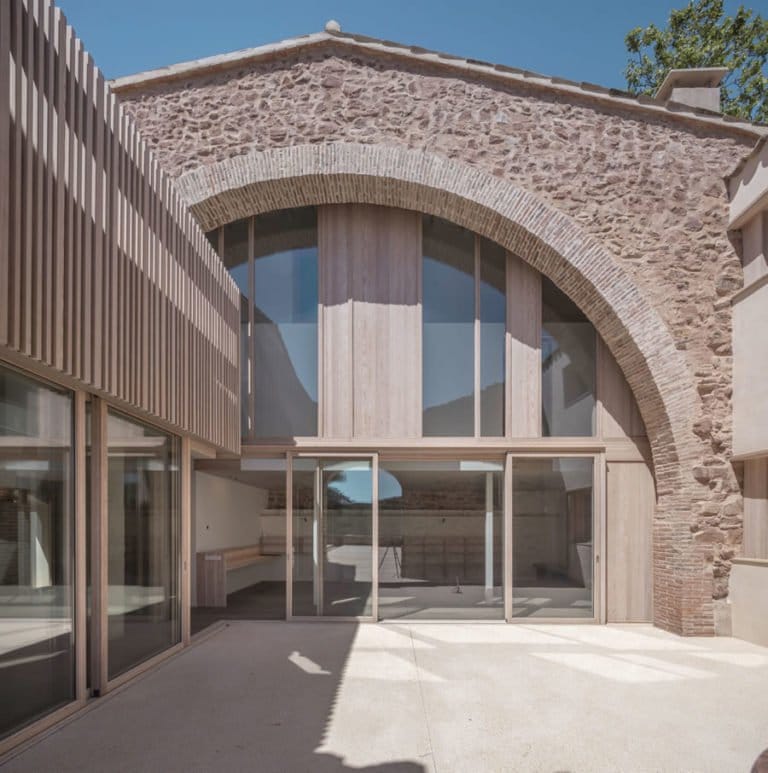 Reformas masía en Barcelona